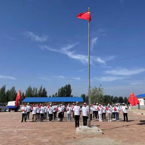 绍根镇登吉格嘎查党支部开展了庆祝建党100周年一系列活动