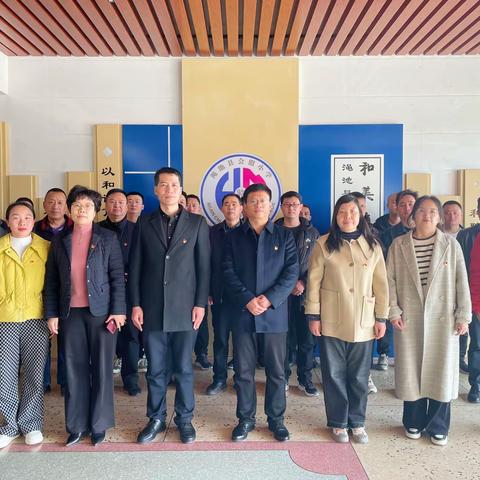渑池县水利局党员干部走进“雷锋学校”开展主题党日活动