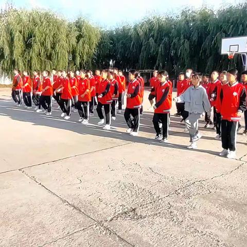 以会操之名   共赴青春之约