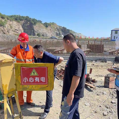 市交通执法队开展农村公路建设项目 安全生产工作检查