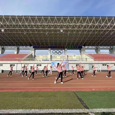 欢庆二十大，迈进新征程