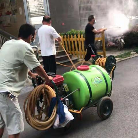 董家店社区新文明实践站“清洁家园”活动