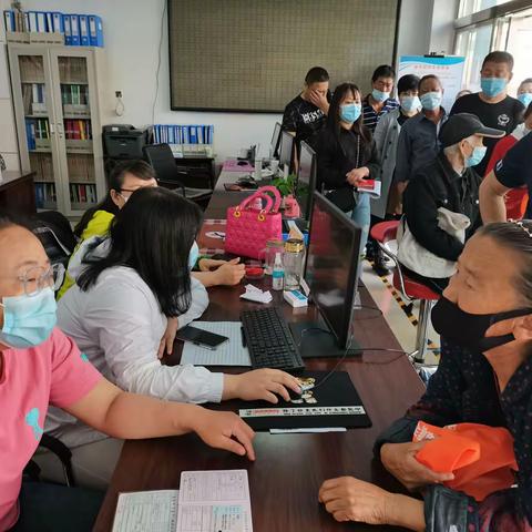【“我帮你”进行时，王爷庙社区暖情织网在行动】