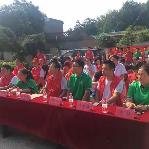 太北社区开展“情暖中秋 爱在夕阳”青年志愿活动