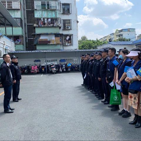 主动出击！五块石街道全面开展禁毒及反电诈扫楼行动