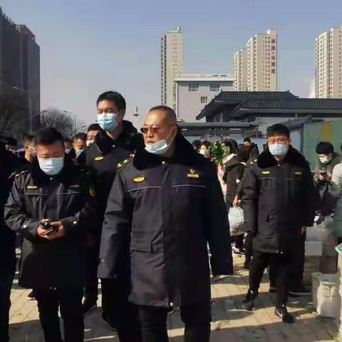 原平市城管综合行政执法队加强管理秩序井然过春节