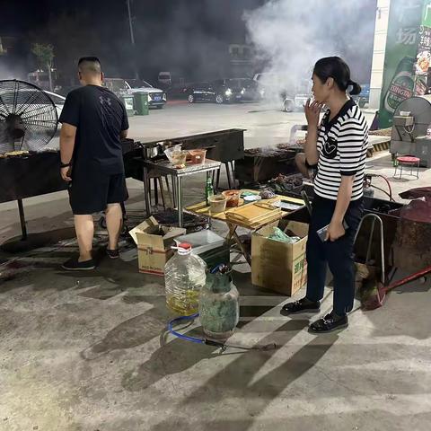 杜良乡开展瓶装液化气安全排查工，推进平安杜良建设