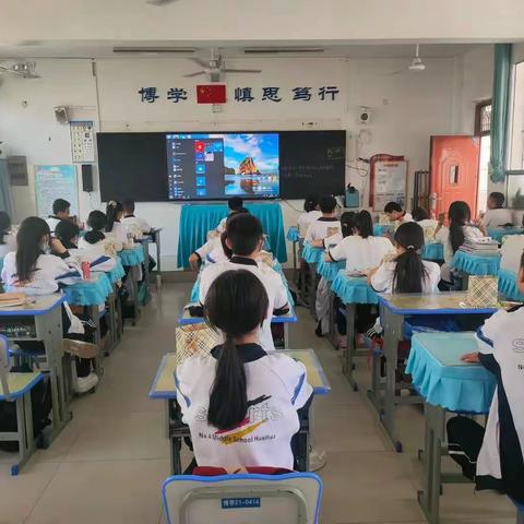 守望温柔九月，聆听秋风心事