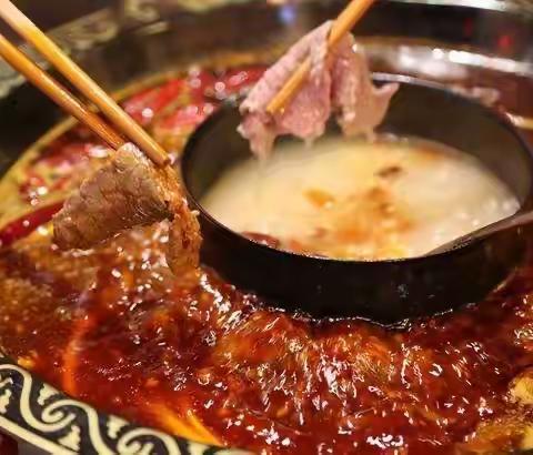 热热闹闹迎新年 • 红红火火吃火锅——景翠幼儿园中三班
