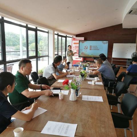 区农林水利局开展支部书记学习会活动