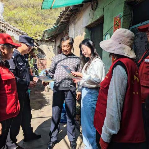 铜川印台公安金锁派出所开展“禁毒进万家”活动