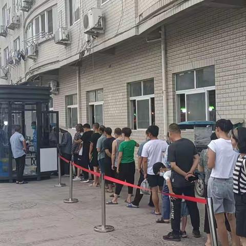 肩负社会抗疫责任，保护医务人员