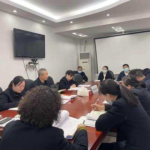 武当山支行召开旺季营销收官推动会