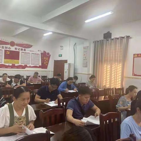 县卫健委机关支部开展党员能力提升党日活动一公文写作知识考试。