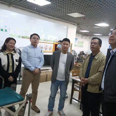 白云区残联联合棠景街残联到棠景街工疗站进行工作调研