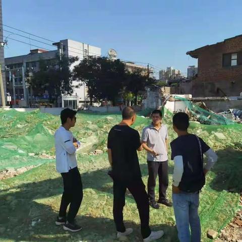 专项在行动-长延堡街道网格中心核查沙泘坨村拆迁工地非移动机械