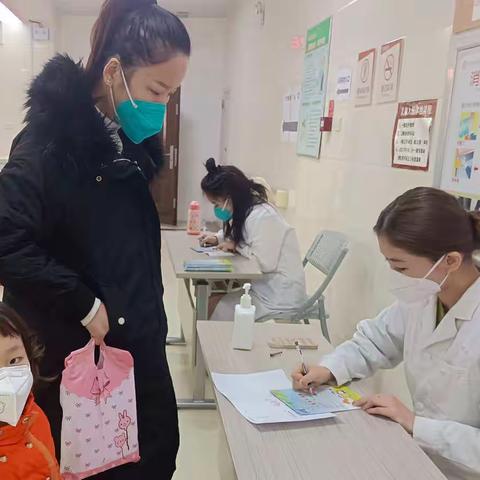 呵护健康  助力成长 —伊宁市妇幼保健院有序开展春季儿童入园体检工作