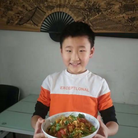 我来当厨师之360度微体验-环城小学四（3）班——申曙正