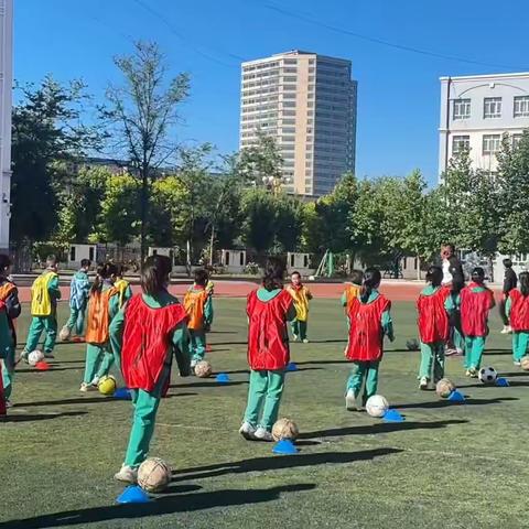 追光而遇 沐光而行