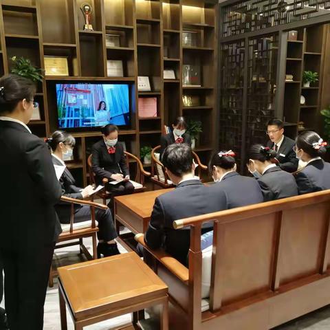 工行梅州梅县支行积极开展学制度、守底线、创价值学习活动