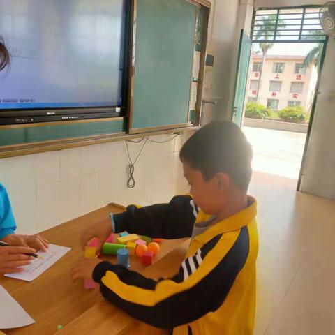 无纸测评激兴趣 ,双减提质促成长 ——八一东山第一小学开展一二年级无纸化学业测评