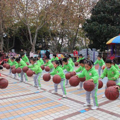 鲁南制药幼儿园“爱运动 我最棒”器械操比赛展示活动圆满进行