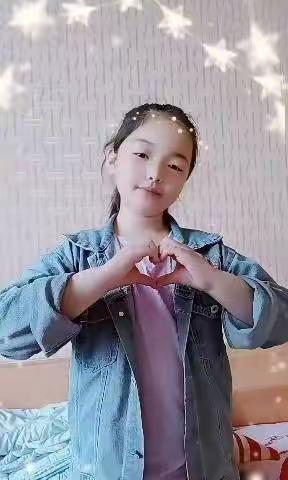 “妈妈！您辛苦了！”—北周章联小全体学生向伟大的母亲送去祝福。