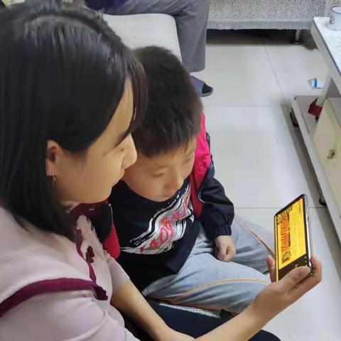 家校同心，共轨同行——临朐中学附属小学线上家长课程开课啦