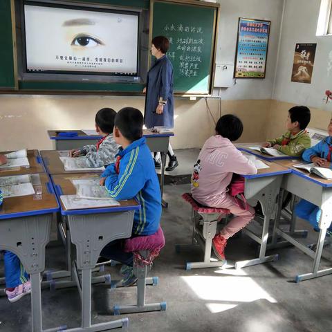 因生动而精彩 因扎实而优秀----列四坝小学教研活动侧记