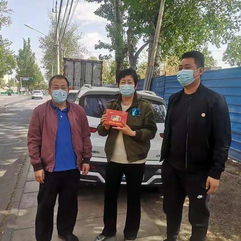 一枝一叶总关情，一言一行系民生