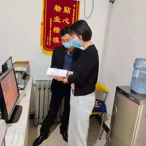 小寨路街办四季社区开展治污减霾活动