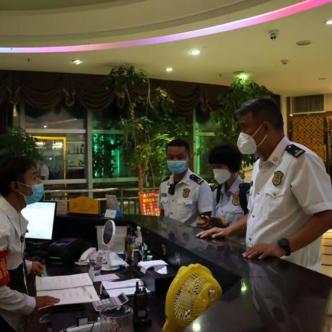 文山州各地开展中秋节前消防安全夜查行动