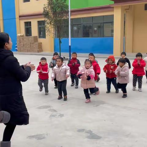 “福气满满虎年到，萌娃携手庆元旦”——石界河镇中心幼儿园元旦活动