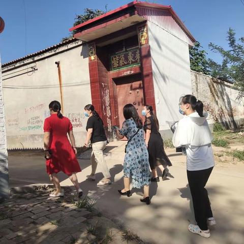 与爱同行，精准扶贫