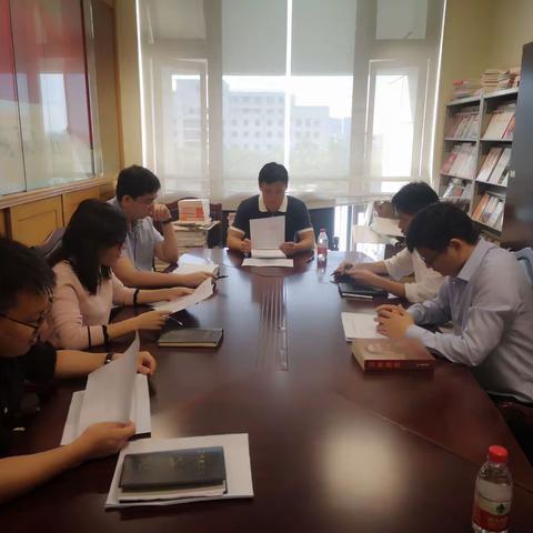 共青团海口市纪委市监委支部召开团员大会开展换届工作