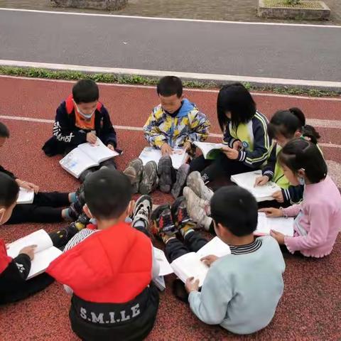 长塘镇现代希望小学“世界读书日”大阅读活动