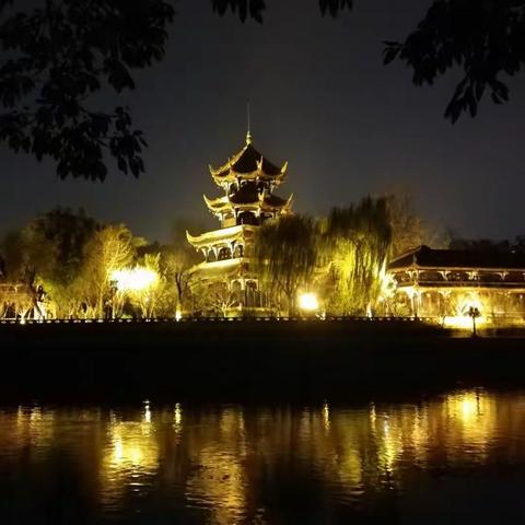 我在成都送上祝福：周末➕圣诞快乐！