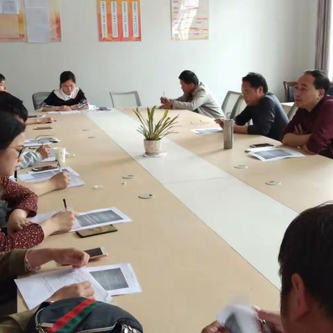 如何打造高效课堂？——石镇小学导学案培训及落实工作全面展开