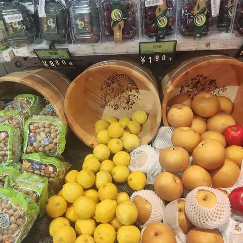 大悟店水果4月14日营运自查整改前后图片