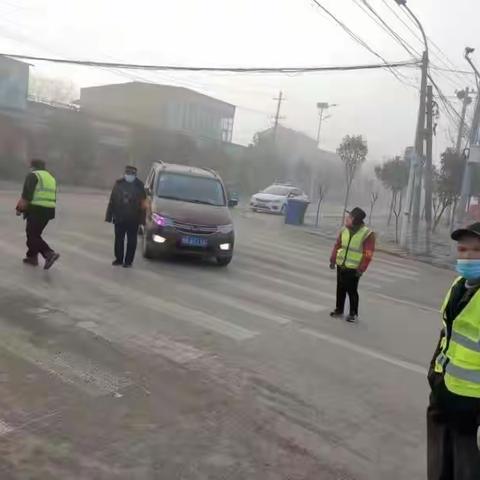 曲兴村万众一心抗疫情，同舟共济度难关，疫情定可防！