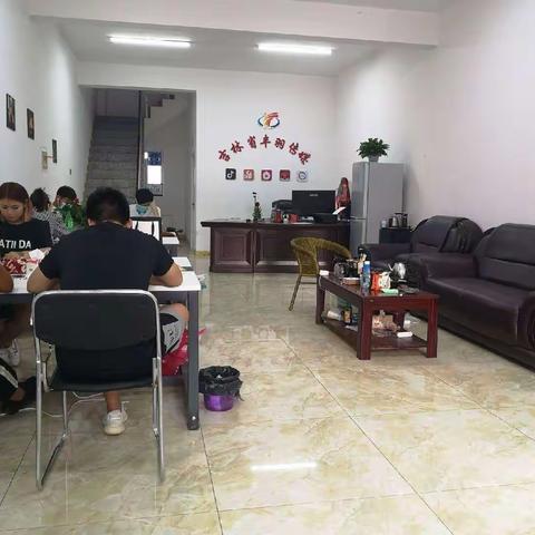 贝壳文化传媒  招聘主播 挑战高薪