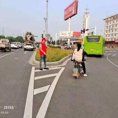 【创城进行时】定陶区常态化开展文明交通劝导志愿服务活动