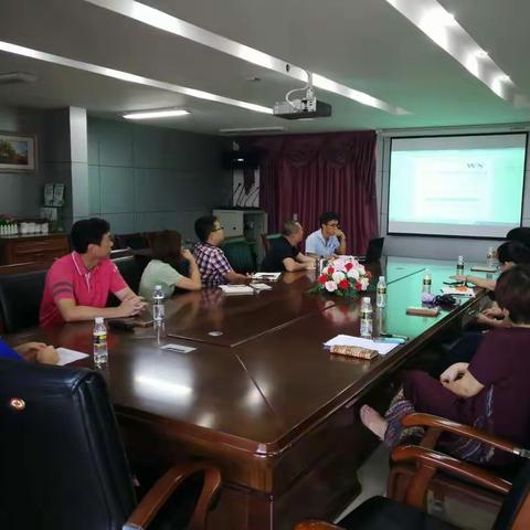 海口市疾控中心再次组织研究编制《2018年市政府为民办实事之提升公共卫生服务能力项目可行性研究报告》