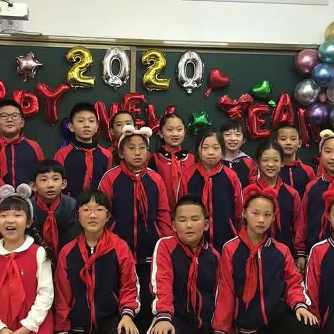 家校联手，静待花开—兴隆中心校  四年一班