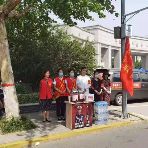 有一种青春叫高考！有一种爱心叫志愿服务                                           ——永阳社区