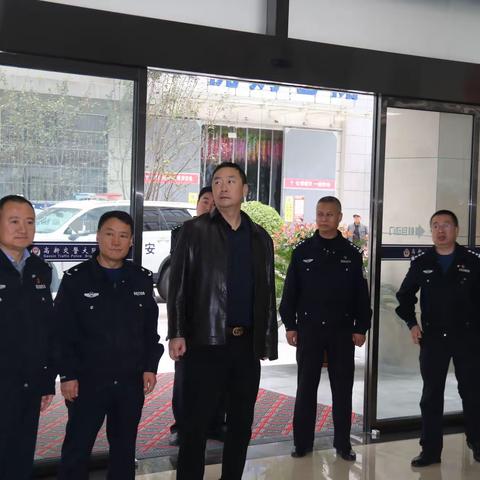省交警总队交叉检查组深入高新大队 检查“残特奥会”交通安保工作