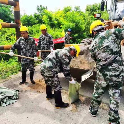 栉风沐雨的交通人