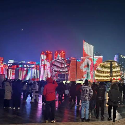 杭州钱江之美，看夜景才能体会。