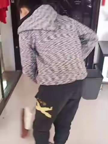 杨浩杰同学快乐的五一