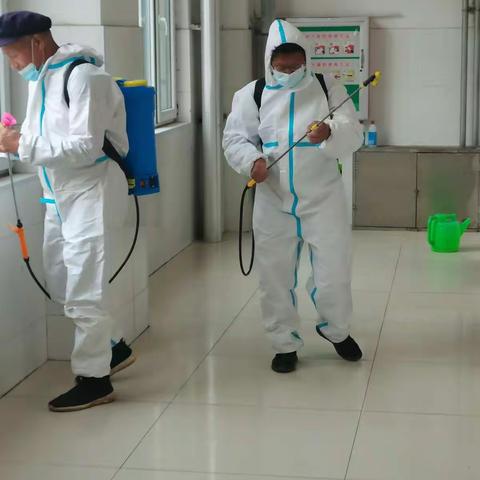 开展校园消杀，铸牢疫情防线——昌乐县第二实验小学校园消杀纪实